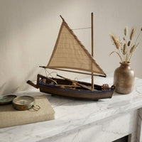 Model Sailboat with Cloth Sails Marine Sailing Boat Model Rustic Desktop Ornament for Desk