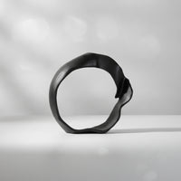 Decorative Loop decor Metal Hollow Sculpture for Bookshelf