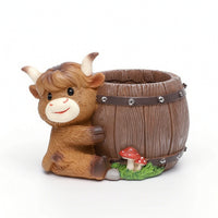 Resin Highland Cow Planter Wood-Grain Highland Cow Flower Pot Adorable Farmhouse for Balcony