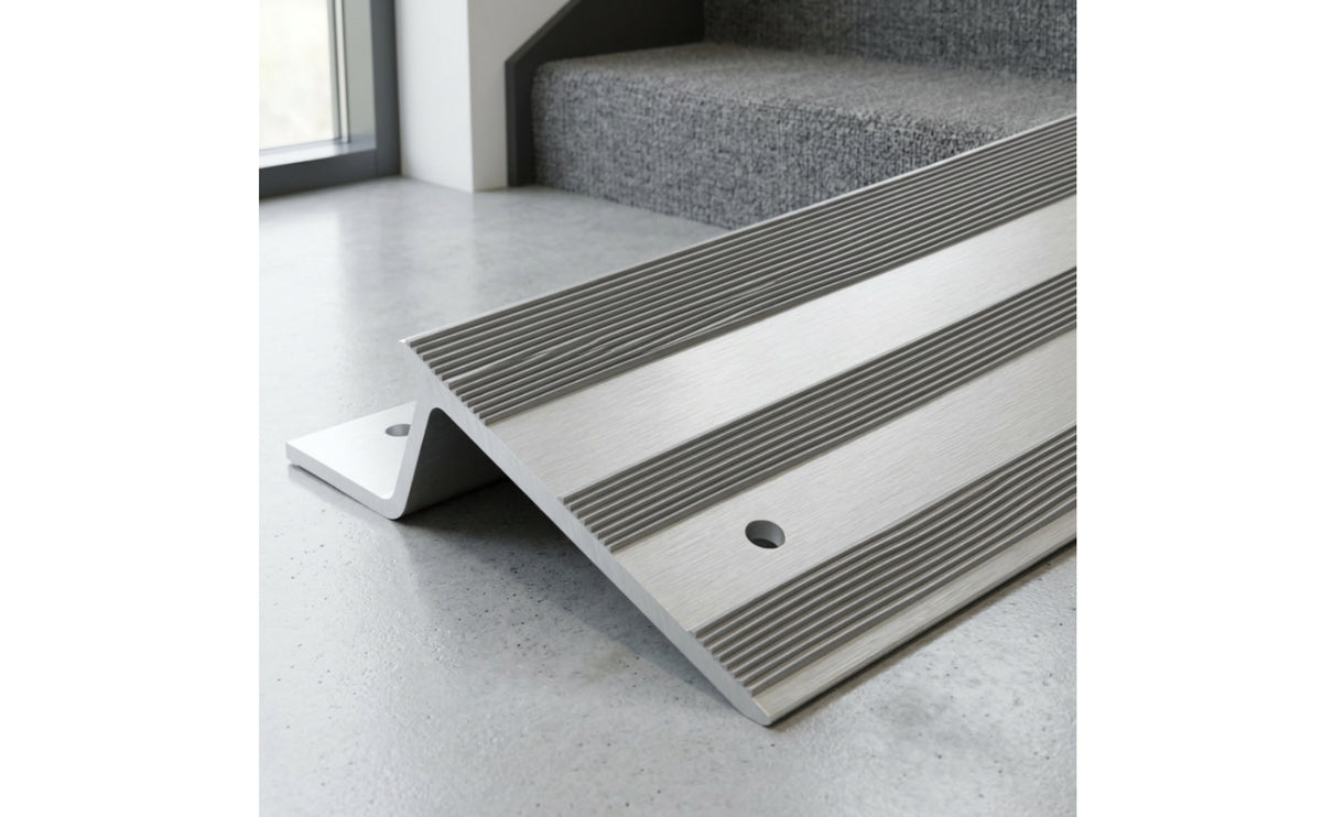 Aluminum Ramp Plate Bolt-on Transition Plate Secure Ramp with Mounting Holes Premium for Trailer