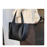Large Tote Bag Spacious Interior PU Leather Tote Bag Fashionable Handbag for Moms, Shopping, Travel, School
