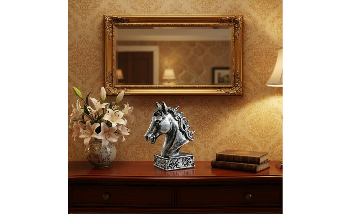 Resin Horse Head Sculpture Intricate Details House Decoration for Entryway