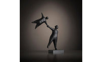 Tabletop Figurine Modern Abstract Sculpture Black Escultura Conceptual for Homeowners, Living Room, Bedroom
