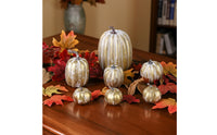 7 Pieces Artificial Pumpkins Textured Foam Pumpkins Realistic Pumpkin Set for Tabletop Styling