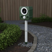 Solar Animal LED Flashing Lights Acoustic Waterproof Motion Activated Animal Scarer for Farmers, Gardeners, Orchard, Garden