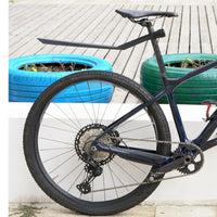 Rear Mudguard with Reflective Strip Tool Bike Rear Mudguard Matte Black Dirtboard for Commuters, Cyclists, Commuting, Road Riding