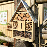 Hotel with Metal-Topped Wall-Mounted House with Bamboo Tubes Multi-Compartment Wooden House for Nature Lovers, Garden, Backyard, Patio