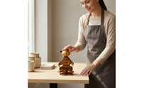 Bronze Finish Feline Seasoning Bottle Holder Decorative Feline-Shaped Metal Storage Holder