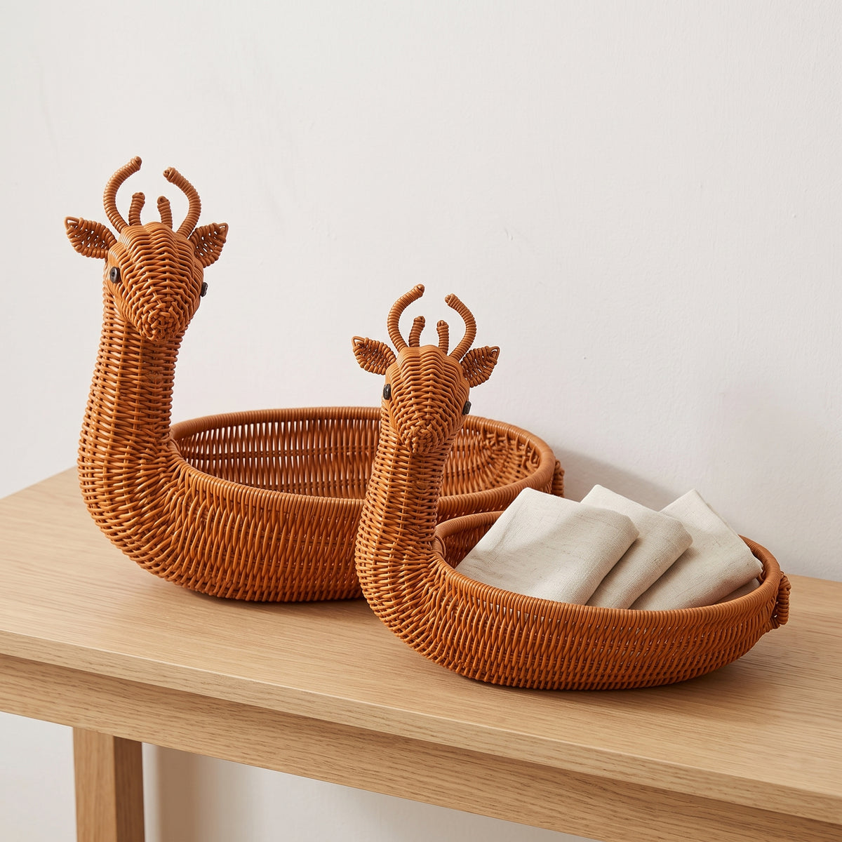 Pastoral Style Woven Fruit Basket for Home Decor and Storage