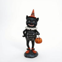 Resin Figurine with Base Halloween-Themed Character Sculpture Carved Decorations for Collectors, Shelf, Entryway Table