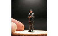 Security Guard Figurine High Detail Male Guard Miniature Figurine Realistic appearance/64 Scale Resin Figure for Collectors, Display, Diorama, Collection