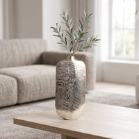 Aluminum Vase Ribbed Silver Vase Abstract Flower Holder for Decorators, Entryway, Hotel