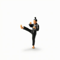 Kung Fu Figure 1/64 Scale Combat Artist Figure Highly-Detailed for Diorama Builders, Dioramas, Desktop Display