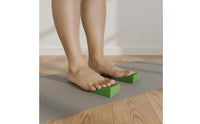 Calf Stretcher Slant Board Non-Slip EVA Cushioned Squat Ramp Wedge Versatile Stretching Incline Wedge for Athletes, Beginners, Home Gym