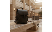 Large Capacity Leather Backpack Long-Lasting Mens Business Backpack Wear-Resistant Bag Computer Compartment for Men, College Students, Office, Commuting, Travel, School