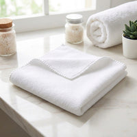 30cm x 30cm Microfibre Cloth and Soft Cleaning Cloths, Fine Polyester Cleaning Cloths for Glass and Screens, Fast Water Absorption