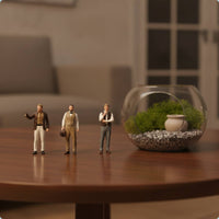 3 Pieces 1:64 Scale Figurine Set Detailed Clothing Hand-Painted Resin Figurines Colored Finish British-Style Miniature Figures