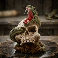 Hand-Painted Serpent Skull Sculpture Detailed Skull Sculpture Gothic Snake Statue Decorative for Collectors, Halloween Decor, Horror-Themed Rooms