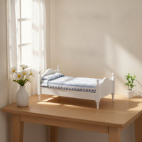 1:12 Scale Miniature Dollhouse Bed Collectible Dollhouse Bed Decorative Furniture Detailed for Collectors, Hobbyists, Kids, Bedroom Scene, Diorama