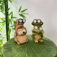 Weather Resistant Hedgehog Solar Statue Waterproof Frog Solar Statue Automatic On/switch off for Gardeners, Balcony