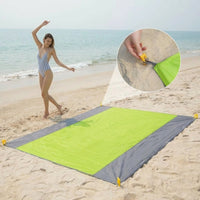 Picnic Blanket and Waterproof Mat for Outdoor Use, Large Camping Mat with Stakes and Carry Bag, Durable Polyester Picnic Mat, Beach Blanket