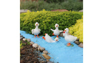 4 Pieces Resin Duck Ornaments Cute Poses Resin Duck Figurines Versatile Decor Fairy Garden Accessory for DIY Enthusiasts, Desktop
