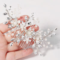 Exquisite Flower Pearl Vine Hair Comb for Ancient Style Photography and Party
