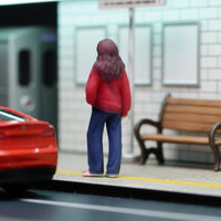 1:64 Scale Figurine Crossbody Bag Painted Miniature Figure