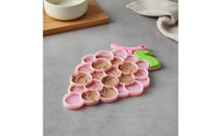 Silicone Licking Mat Boredom Reliever Slow Feeder Mat Easy to Clean Lick Pad for Dogs, Cats, Car Rides, Pet Appointments Visits, Grooming