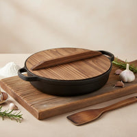 Induction Compatible Cast Iron Skillet Natural Non-Stick Flat Bottom Cast Iron Pot Excellent Heat Retention Flat Bottom Skillet Scratch Resistant