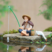 Chinese Style Fishing Old Man Micro Landscape Ornament for Fish Tank and Garden Decor