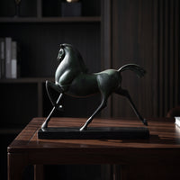 Horse Sculpture Cast Aluminum Horse Figurine Lustrous Equestrian Figurine with Equestrian Figure for Homeowners, Living Room