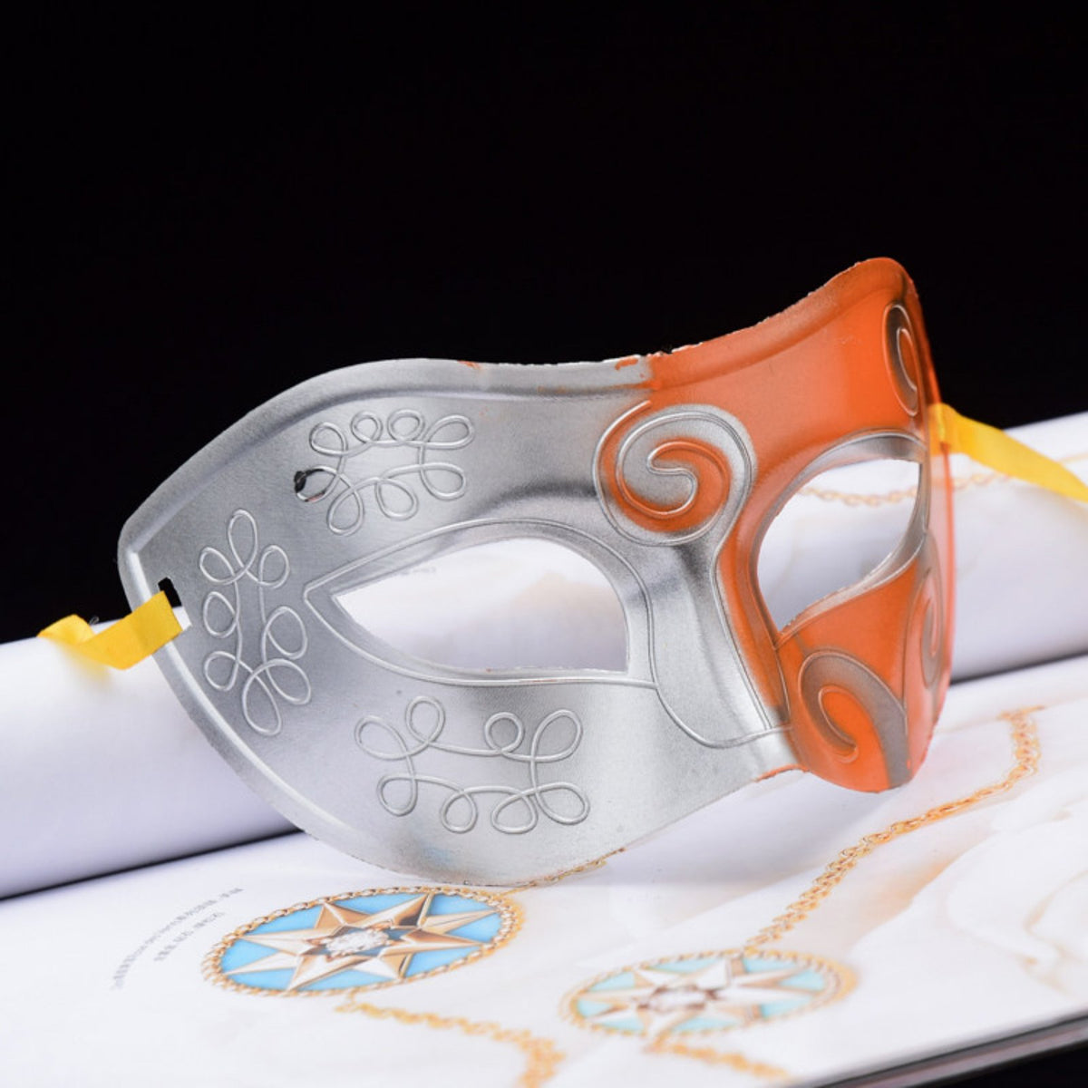 Filigree Halfeyeeyeeyewear accessory Mysterious Look soiree Eyeeyeeyewear accessory Elegant & fashion for pairs