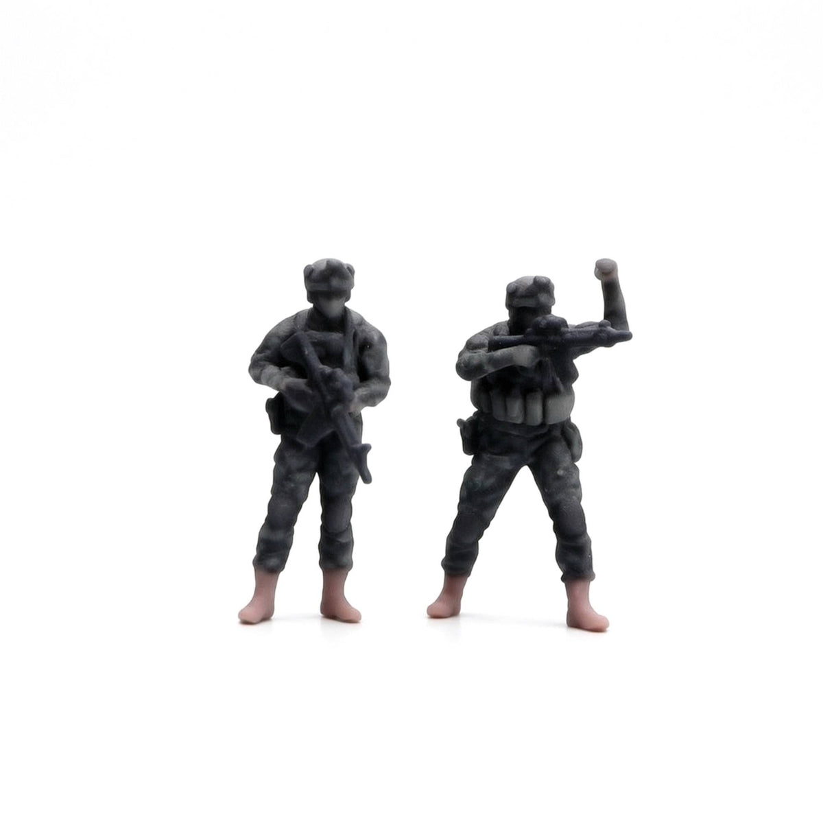 Resin Soldier Figures Highly Detailed Diorama Model Authentic for Collectors
