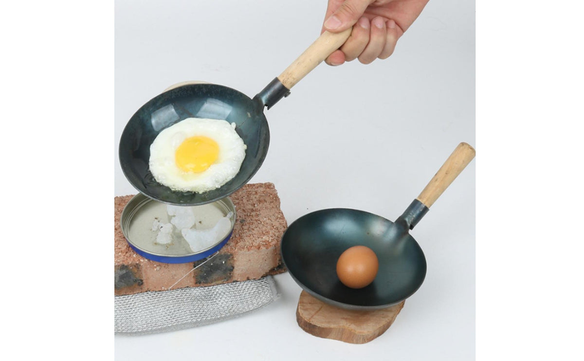 Long-Lasting Mini Frying Pan Easy to Clean Mini Iron Frying Pan Lightweight Small Skillet Stay-Cool Handle for Children, Singles, Play House, Camping, Outdoor