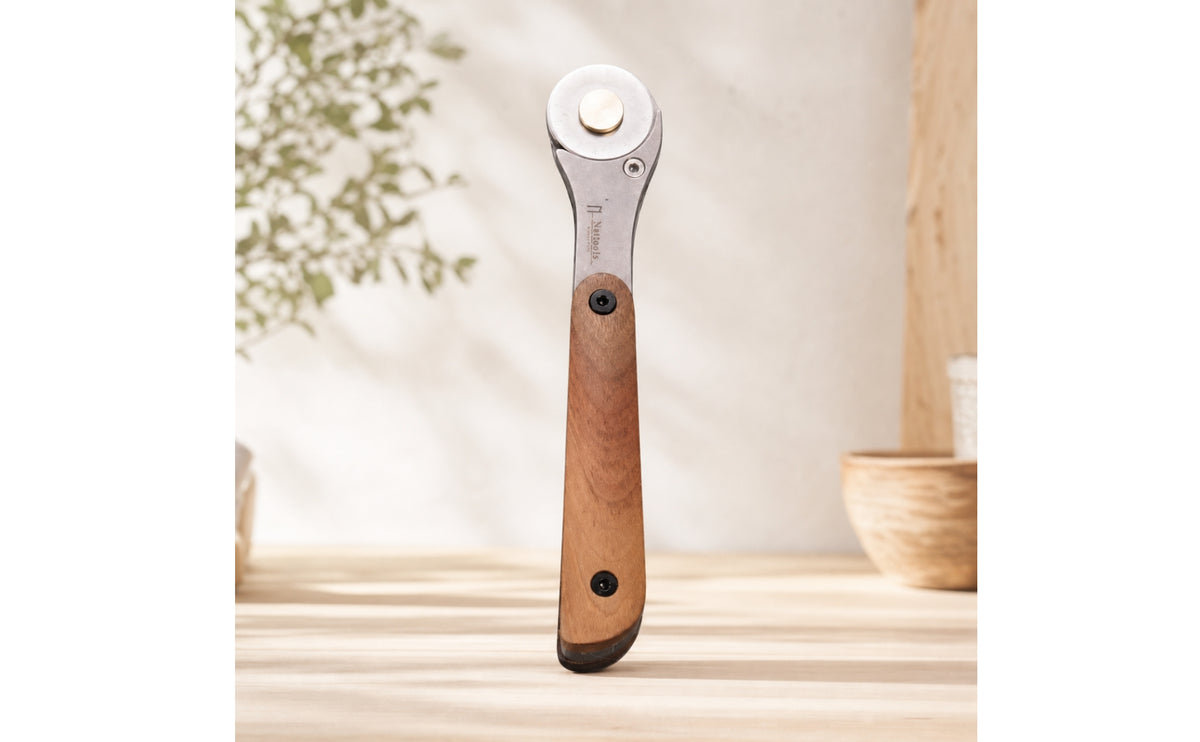 Rotary Cutter with Wood Handle Heavy-Duty Leather Cutter with Retractable Blade Sharp Cutting Tool for Leatherworkers, Leathercraft, Diy Crafts