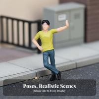 1:64 Scale Figure Hand Painted 1:64 Miniature Scale People Japanese Student Miniature Highly Detailed Model Car Miniature Scene