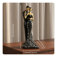 Bride and Groom Statue European Design Wedding Couple Figurine Lightweight Resin Newlywed Statue for Anniversary