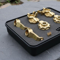 Front C-Shaped Hub Carrier and Steering Block Kit CNC Machined Brass Steering Joint Axle Cover Cover Set Performance Upgrade Brass Front Axle Housing