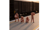 4 Pieces 1/64 Logistics Worker Figurines Tiny Miniature People with Boxes Decorative Miniature People Model for Hobbyists, Warehouse Display