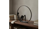 Reading Figure Sculpture Minimalist Metal Desk Ornament Modern Style Circular Hoop Sculpture