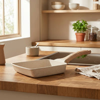 Frying Pan for Induction Hob and Omelette Pan, Aluminum Pancake Pan with Wood-Look Handle, Small Steak Pan for Fried Egg, Breakfast Pan Induction