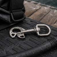 Diving Hook One Piece Self Closing Latch Hook Resistant Diving Gear for Scuba Divers