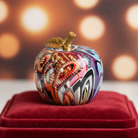 Apple Ornament Graffiti Apple Sculpture Fruit Figurine Multicolor Fruit Sculpture Glossy for Art Lovers, Living Room, Entryway