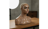 Hairpiece Display PVC Material Mannequin Head with Shoulders Makeup Applied Realistic Mannequin Head for Shop Window