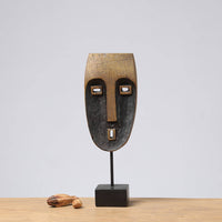 Resin Face Contemporary Style Face Sculpture Handcrafted Look Resin Figurine for Gift