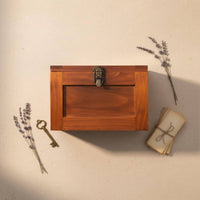 Vintage Wooden Storage Box Lockable Retro Decorative Storage Case Vintage Treasure Chest Multipurpose Retro Jewelry Organizer