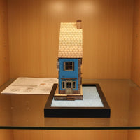 European House Model Realistic Rock-Textured House Model Collectible Souvenir Village Scene Building Kit for Display Shelf