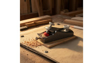 Compact Mini Hand Plane Gray Metal Finish Hand Plane Knurled Screws Mini Wood Planer Low-Height for Trimming, Smoothing