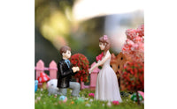 2 Pieces Romantic Bride and Groom Figurine Meaningful Keepsake Bride and Groom Figurine Set Adorable Wedding Couple Cake Topper Whimsical Design for Couples, Bakers, Engagement Party, Fairy Garden